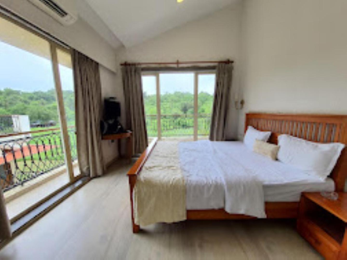 Wood Stock Acres Villa Resort Thane Exterior photo